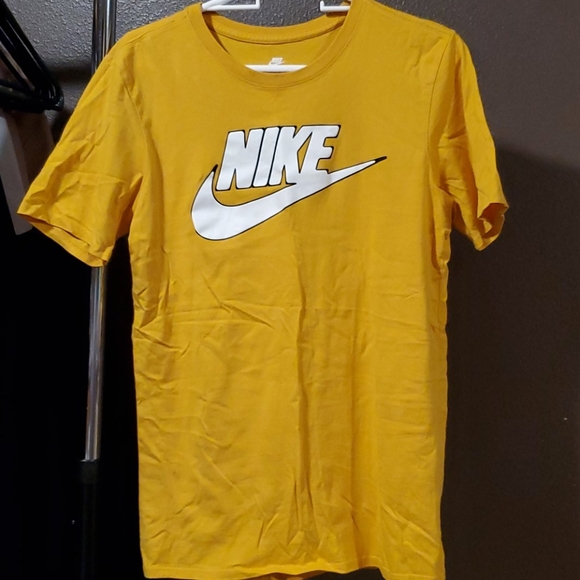 Nike Tops - Gold Nike Tee